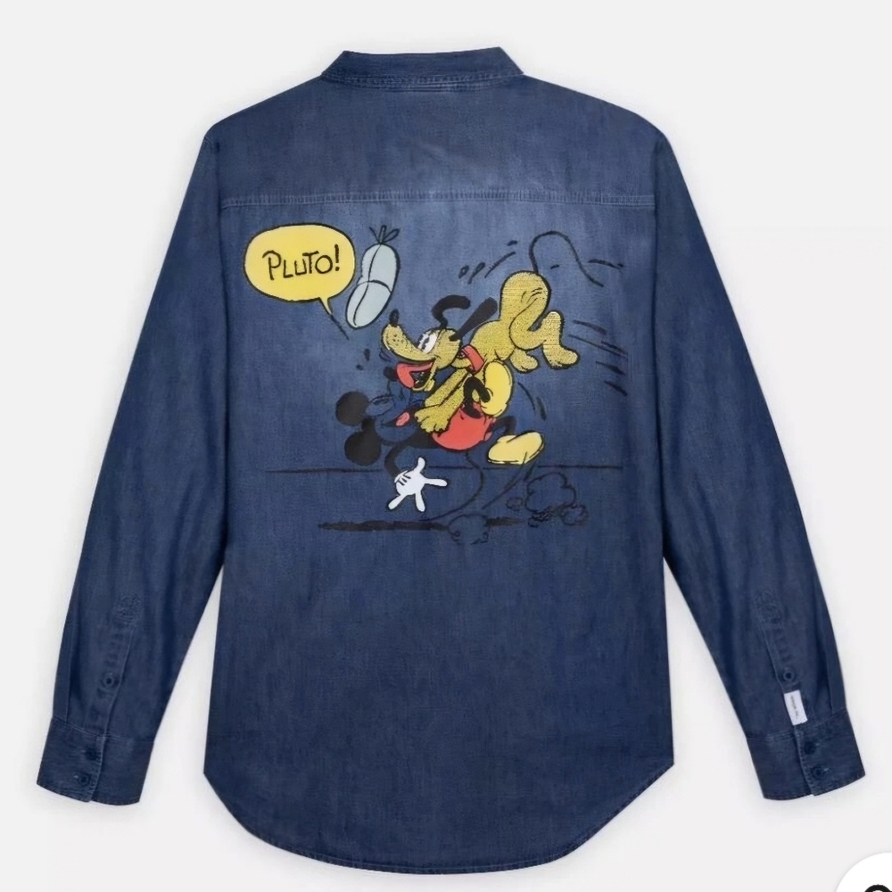 Vintage Disney Parks Her Universe Mickey and Pluto Comic Denim Shirt. Xl